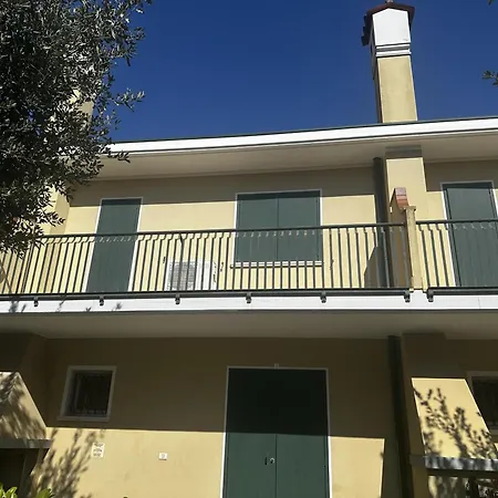 Апартаменты Villaggio Michelangelo Бибионе